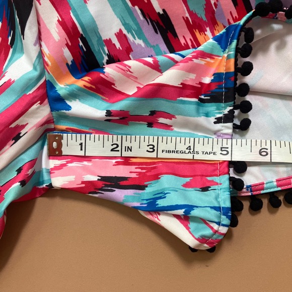 Tracy Negoshian Skylar Pom Pom Shorts Graffiti Print‎ Elastic Waist S New $89 - Picture 7 of 8